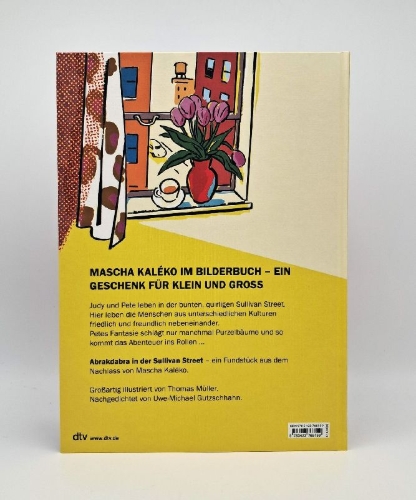 Buchcover und Innenansicht für das Buch: Abrakadabra in der Sullivan Street