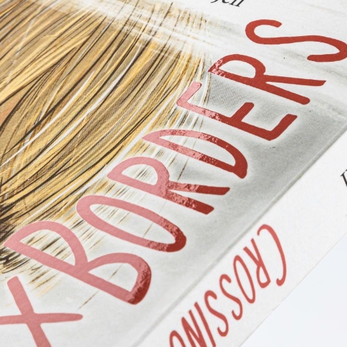 Buchcover und Innenansicht für das Buch: Crossing Borders 1