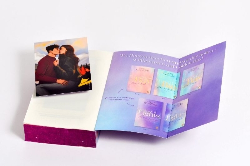 Buchcover und Innenansicht für das Buch: Silver Lights - The more I hate you
