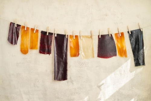 Buchcover und Innenansicht für das Buch: The Noma Guide to Building Flavour