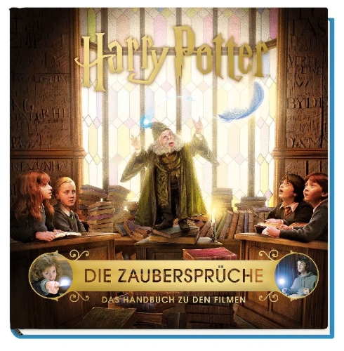 Buchcover und Innenansicht für das Buch: Harry Potter: Spells & Charms: a Movie Scrapbook