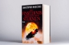 Buchcover und Innenansicht für das Buch: Howling Dark - The Sun-Eater Book 2