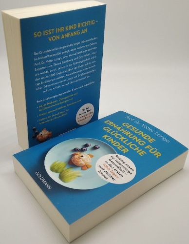 Buchcover und Innenansicht für das Buch: La longevitá inizia da bambini