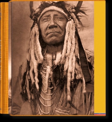 Buchcover und Innenansicht für das Buch: Edward S. Curtis