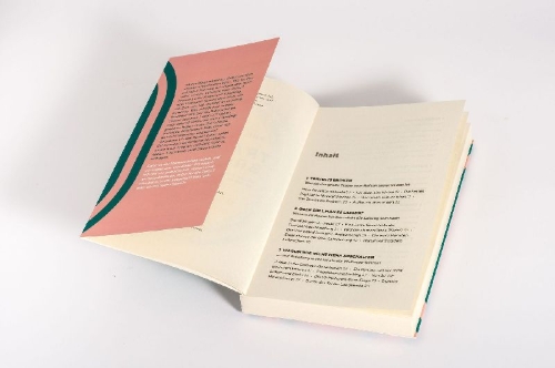 Buchcover und Innenansicht für das Buch: Travel is broken