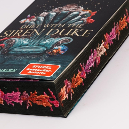 Buchcover und Innenansicht für das Buch: A Duet with the Siren Duke