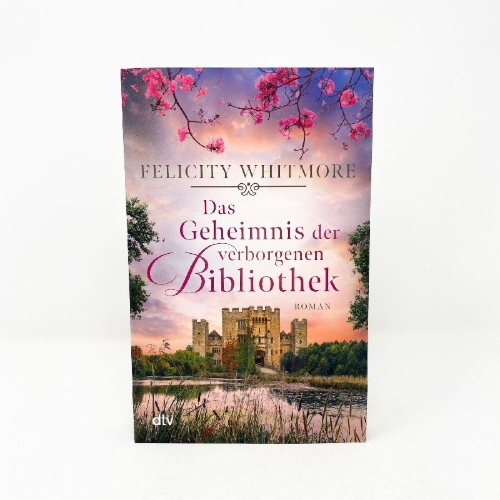 Buchcover und Innenansicht für das Buch: Das Geheimnis der verborgenen Bibliothek
