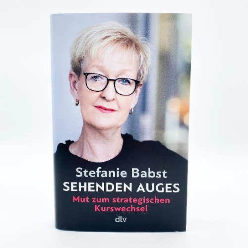 Buchcover und Innenansicht für das Buch: Sehenden Auges