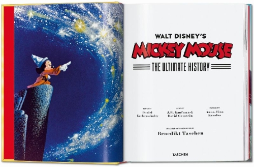 Buchcover und Innenansicht für das Buch: Walt Disney's Mickey Mouse. The Ultimate History