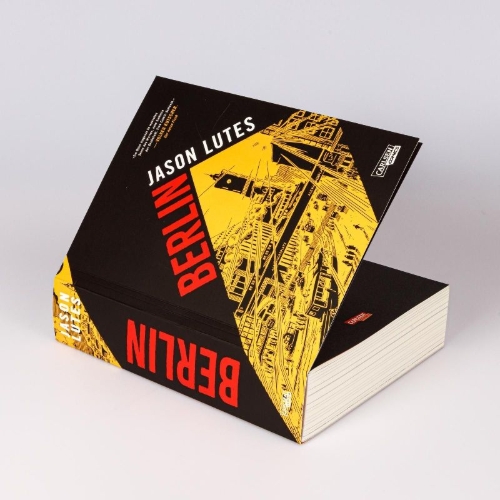 Buchcover und Innenansicht für das Buch: Berlin: Gesamtausgabe (Paperback)