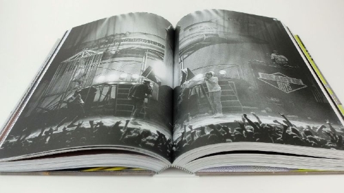 Buchcover und Innenansicht für das Buch: Beastie Boys Book