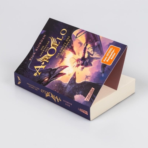 Buchcover und Innenansicht für das Buch: The Trials of Apollo, Book 4: The Tomb of the Tyrant