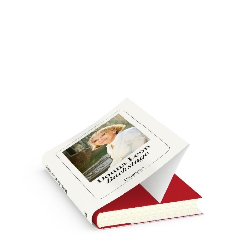 Buchcover und Innenansicht für das Buch: Backstage