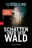 Buchcover und Innenansicht für das Buch: Skugga över Slagtjärn