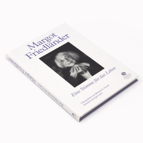 Buchcover und Innenansicht für das Buch: Margot Friedländer. Eine Stimme für das Leben
