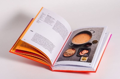 Buchcover und Innenansicht für das Buch: Ramen forever