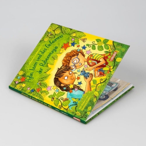 Buchcover und Innenansicht für das Buch: Aylin, Leon und das Geheimnis der Rabenmagie