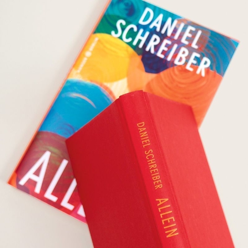 Buchcover und Innenansicht für das Buch: Allein
