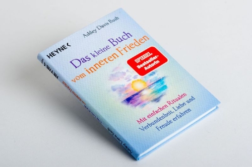 Buchcover und Innenansicht für das Buch: The Little Book of Spiritual Bliss
