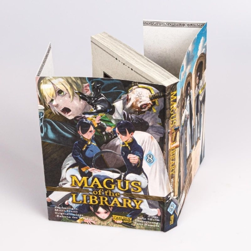 Buchcover und Innenansicht für das Buch: Toshokan no Daimajutsushi