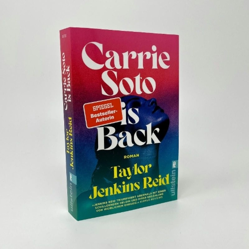 Buchcover und Innenansicht für das Buch: Carrie Soto is back