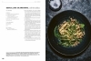 Buchcover und Innenansicht für das Buch: Kochbuch: Grill Gemüse - 80 vegetarische und kreative Rezepte vom Grillprofi, die kein Fleisch vermissen lassen.