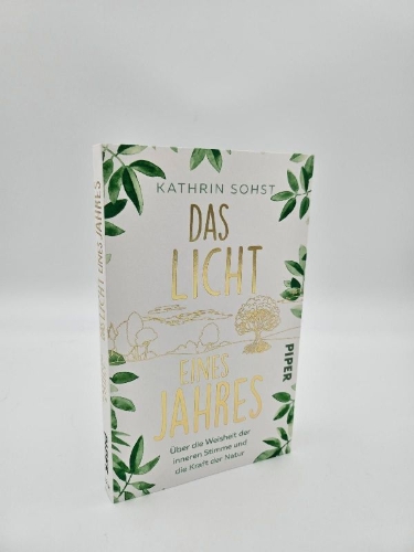 Buchcover und Innenansicht für das Buch: Das Licht eines Jahres