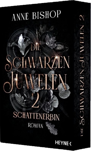 Buchcover und Innenansicht für das Buch: Heir to the Shadows - Black Jewels Trilogy 2