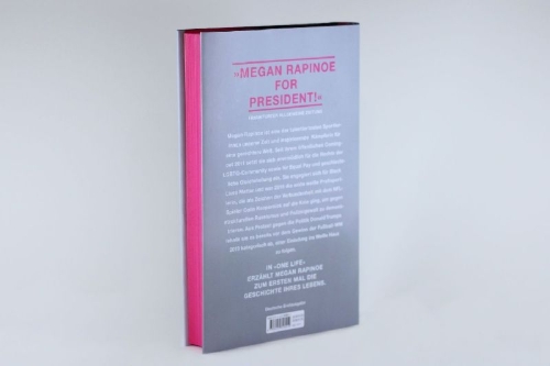Buchcover und Innenansicht für das Buch: One Life
