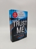 Buchcover und Innenansicht für das Buch: Trust Me