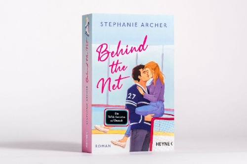 Buchcover und Innenansicht für das Buch: Behind the Net