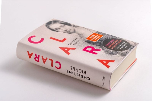 Buchcover und Innenansicht für das Buch: Clara