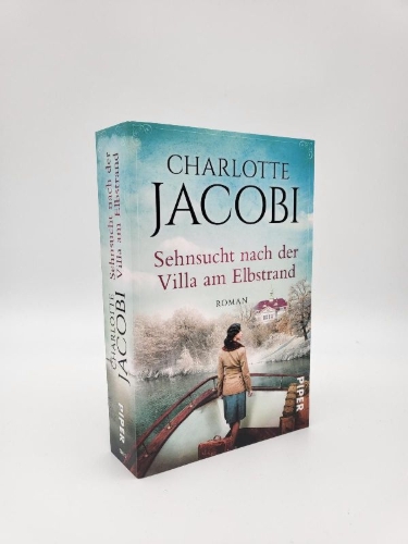 Buchcover und Innenansicht für das Buch: Sehnsucht nach der Villa am Elbstrand