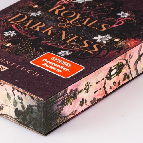 Buchcover und Innenansicht für das Buch: Royals of Darkness. Schattenfluch (Royal Shadows 3)