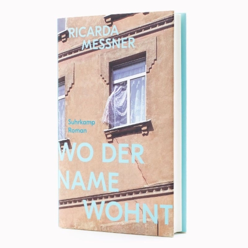 Buchcover und Innenansicht für das Buch: Wo der Name wohnt