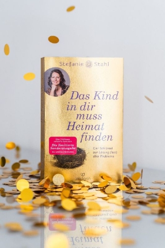 Buchcover und Innenansicht für das Buch: Das Kind in dir muss Heimat finden