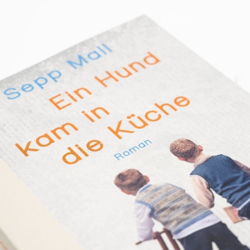 Buchcover und Innenansicht für das Buch: Ein Hund kam in die Küche