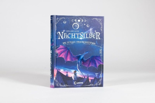 Buchcover und Innenansicht für das Buch: The Celestial Mechanism 1 - The Nightsilver Promise (OT)