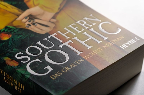 Buchcover und Innenansicht für das Buch: The Southern Book Club's Guide to Slaying Vampires