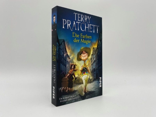 Buchcover und Innenansicht für das Buch: The Colour of Magic