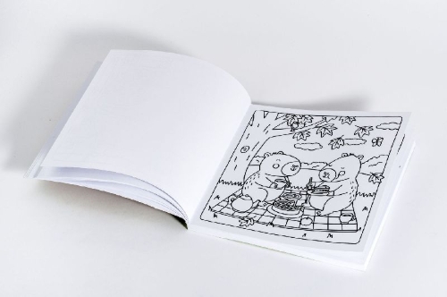 Buchcover und Innenansicht für das Buch: Happy Cappy - Cosy Capybara Coloring. Ein Ausmalbuch für jedes Alter