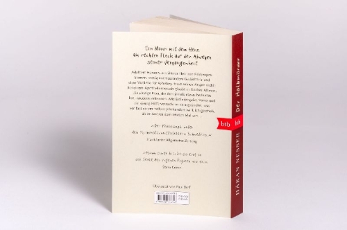 Buchcover und Innenansicht für das Buch: Halvmördaren. Krönika över Adalbert Hanzon, i nutid och dåtid, författad av honom själv