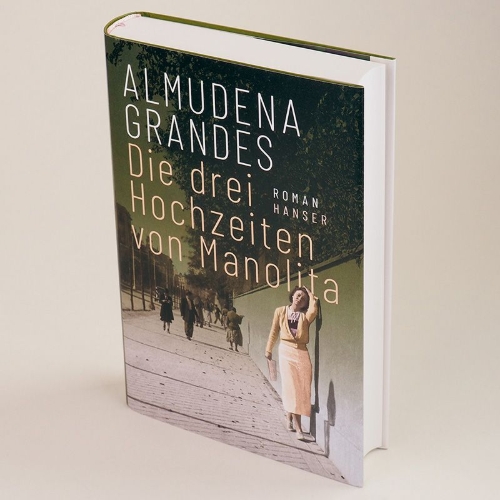 Buchcover und Innenansicht für das Buch: Las tres bodas de Manolita