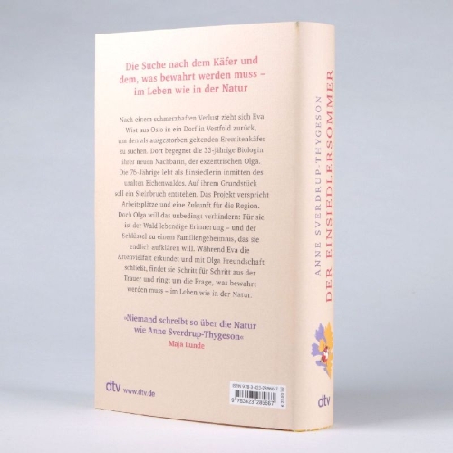 Buchcover und Innenansicht für das Buch: Der Einsiedlersommer