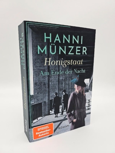 Buchcover und Innenansicht für das Buch: Honigstaat