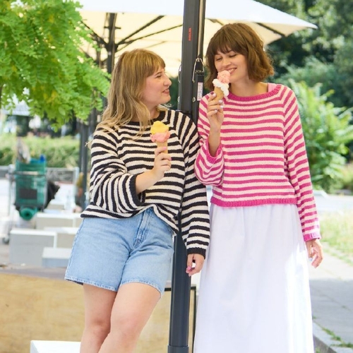 Buchcover und Innenansicht für das Buch: Happy Knits