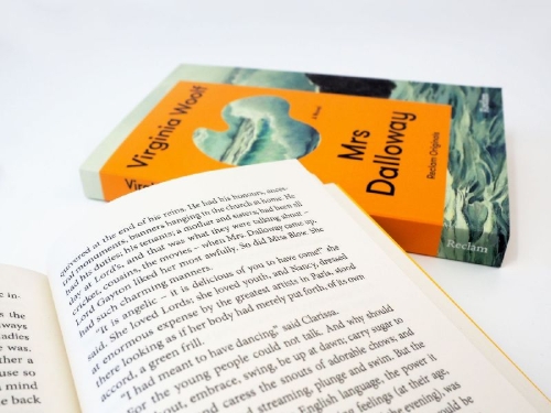 Buchcover und Innenansicht für das Buch: Mrs. Dalloway. A Novel