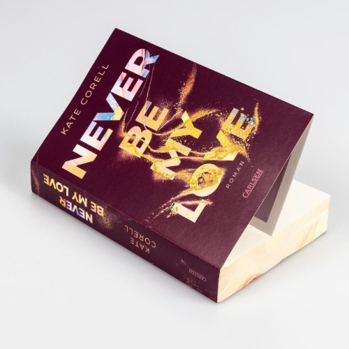 Buchcover und Innenansicht für das Buch: Never Be My Love (Never Be 3)