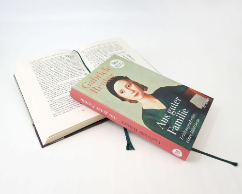 Buchcover und Innenansicht für das Buch: Aus guter Familie. Leidensgeschichte eines Mädchens