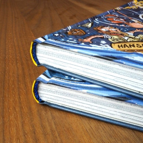 Buchcover und Innenansicht für das Buch: Paten kalastuskirja